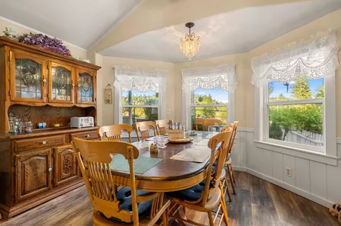 Dining - 3217 Pleasant Valley Rd, Placerville, CA 95667 photo 2 of 2