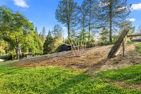 Exterior - 3217 Pleasant Valley Rd, Placerville, CA 95667 photo 27 of 30