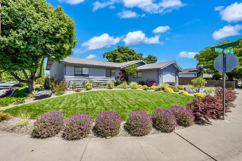 Exterior - 2727 Buttonwillow Ave, Stockton, CA 95207 photo 2 of 6