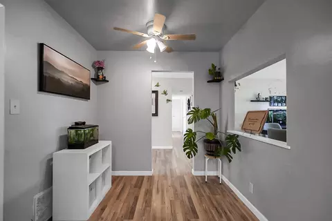 Entry Way - 2727 Buttonwillow Ave, Stockton, CA 95207 photo 1 of 2