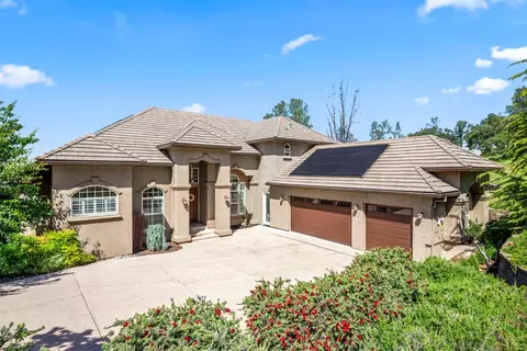 6439 Caddie Ct, Auburn, CA 95602