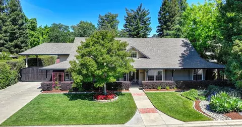 8685 Hickory Leaf Pl, Orangevale, CA 95662