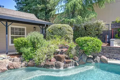 8685 Hickory Leaf Pl, Orangevale, CA 95662 photo 32