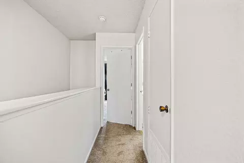Entry Way - 4009 Dale Rd #E, Modesto, CA 95356 photo 3 of 3