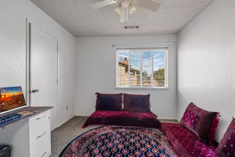 Bedroom - 4009 Dale Rd #E, Modesto, CA 95356 photo 1 of 4
