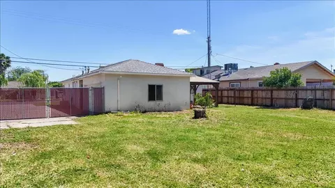 515 Locust Ave, Manteca, CA 95337 photo 38