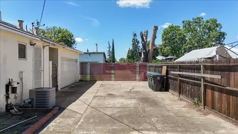 515 Locust Ave, Manteca, CA 95337 photo 35