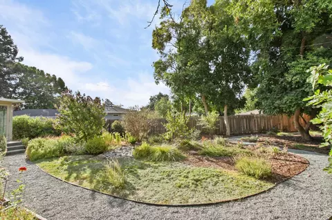 Exterior - 1225 Cedar Pl, Davis, CA 95616 photo 15 of 17