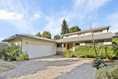 Exterior - 1225 Cedar Pl, Davis, CA 95616 photo 2 of 17
