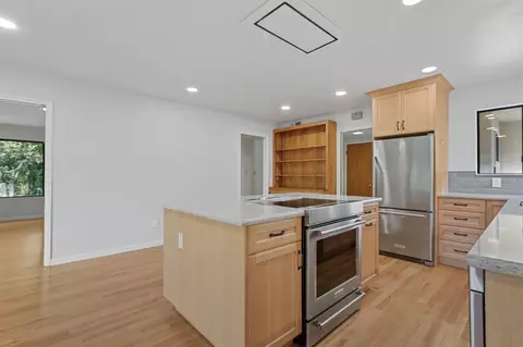 Kitchen - 1225 Cedar Pl, Davis, CA 95616 photo 5 of 8