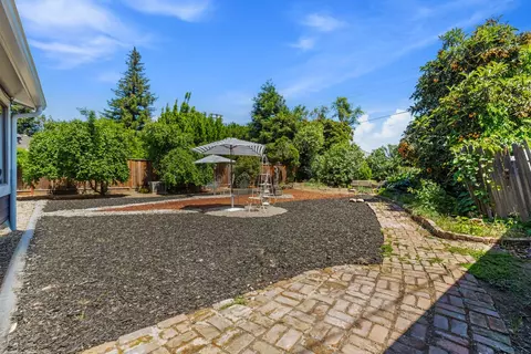 Exterior - 604 Magnolia Ave, Modesto, CA 95354 photo 2 of 2