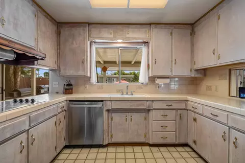 Kitchen - 1409 Payne Ave, Modesto, CA 95351 photo 2 of 2