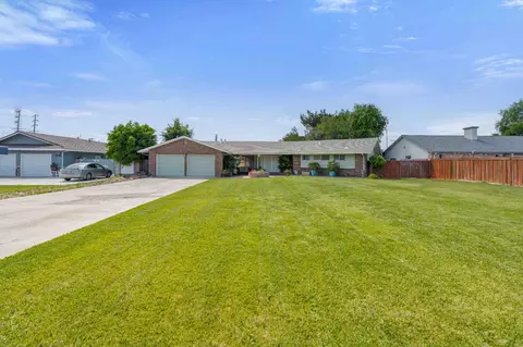 Exterior - 1409 Payne Ave, Modesto, CA 95351 photo 2 of 12