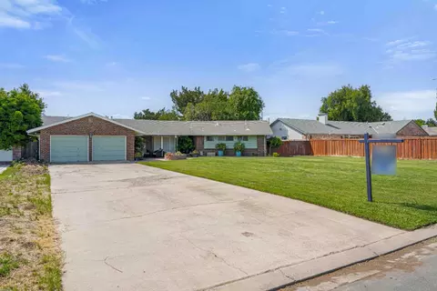 Exterior - 1409 Payne Ave, Modesto, CA 95351 photo 1 of 12