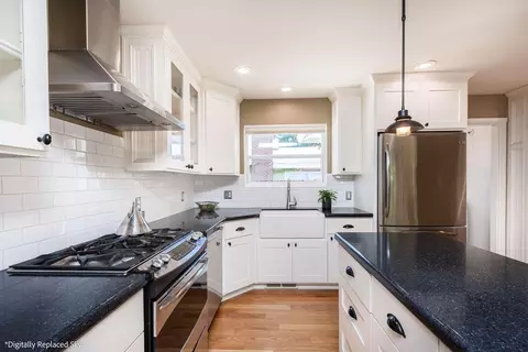 Kitchen - 221 Sutter St, Auburn, CA 95603 photo 3 of 6