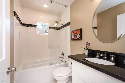 Bath - 221 Sutter St, Auburn, CA 95603 photo 1 of 4