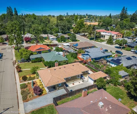 View/Area - 221 Sutter St, Auburn, CA 95603 photo 13 of 15