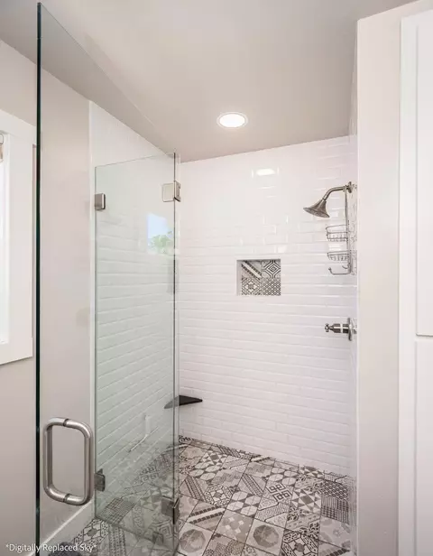 Bath - 221 Sutter St, Auburn, CA 95603 photo 4 of 4
