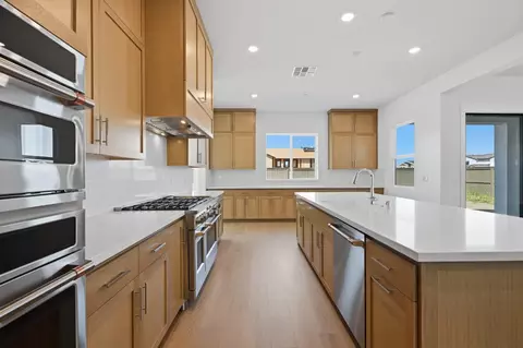 Kitchen - 751 Bandera Dr, Rocklin, CA 95765 photo 3 of 3