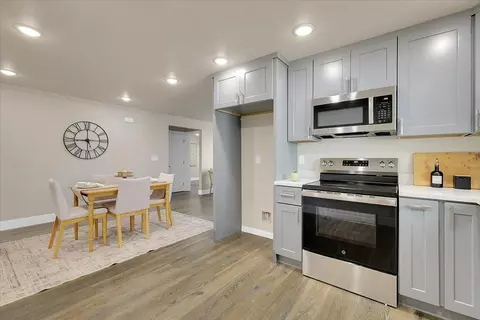 Kitchen - 4593 Arboga Rd, Olivehurst, CA 95961 photo 2 of 2