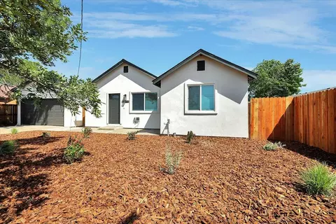 Exterior - 4593 Arboga Rd, Olivehurst, CA 95961 photo 2 of 7