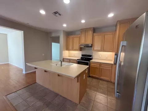 Kitchen - 3363 Eskaton Dr, Placerville, CA 95667 photo 2 of 4