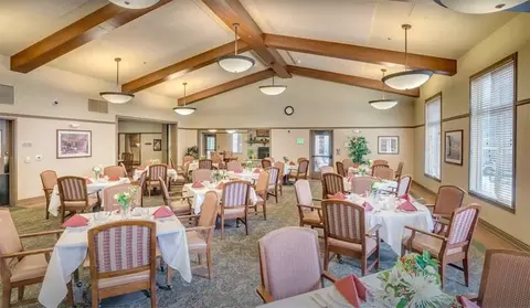 Dining - 3363 Eskaton Dr, Placerville, CA 95667 photo 2 of 3