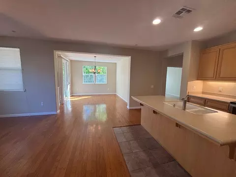 Living - 3363 Eskaton Dr, Placerville, CA 95667 photo 3 of 4