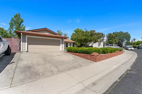 617 Grider Dr, Roseville, CA 95678