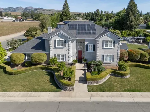2208 W Ridge Dr, Sutter, CA 95982