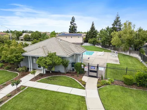 View/Area - 1327 Pippen Ln, Lodi, CA 95242 photo 1 of 4