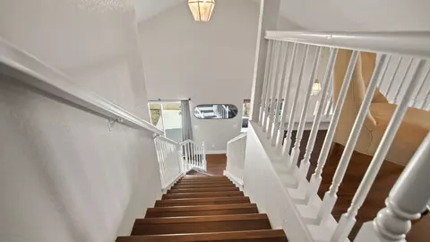 Entry Way - 1327 Pippen Ln, Lodi, CA 95242 photo 1 of 3