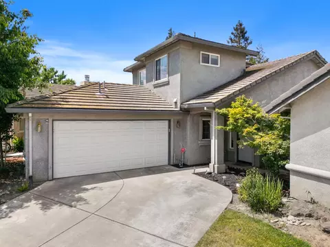 1327 Pippen Ln, Lodi, CA 95242
