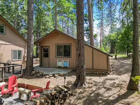 Exterior - 3026 Valley View Dr, Arnold, CA 95223 photo 5 of 13