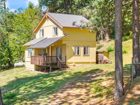 30155 Turkey Hill Rd, Foresthill, CA 95631
