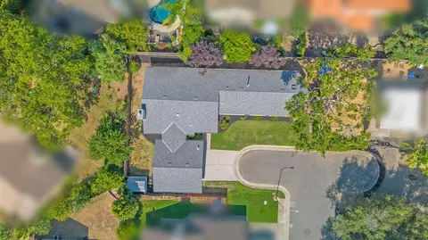 View/Area - 5206 Sirbuck Way, Carmichael, CA 95608 photo 8 of 22