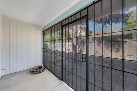 Exterior - 5206 Sirbuck Way, Carmichael, CA 95608 photo 5 of 16