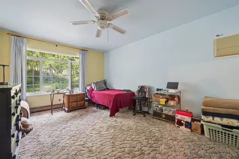Bedroom - 8792 Hidden Valley Rd, Mountain Ranch, CA 95246 photo 4 of 6