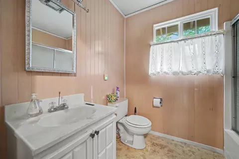 Bath - 8792 Hidden Valley Rd, Mountain Ranch, CA 95246 photo 1 of 2