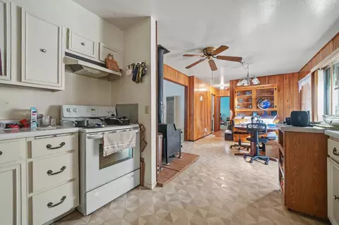 Entry Way - 8792 Hidden Valley Rd, Mountain Ranch, CA 95246 photo 3 of 3