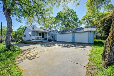 2415 Short Ln, Auburn, CA 95603