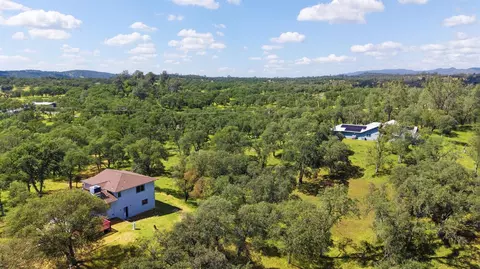 View/Area - 4896 Chuckwagon Dr, Copperopolis, CA 95228 photo 5 of 8