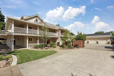 17700 N Kennison Ln, Lodi, CA 95240