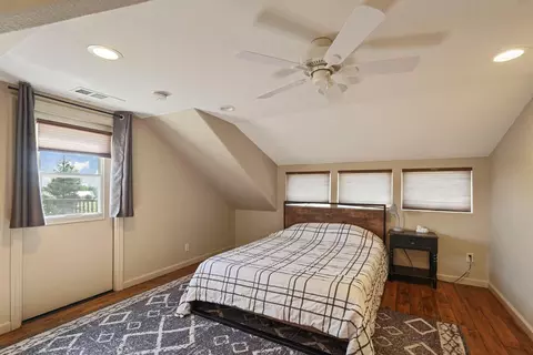 Bedroom - 17700 N Kennison Ln, Lodi, CA 95240 photo 5 of 6
