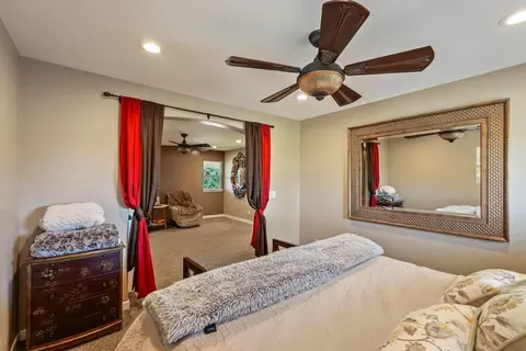 Bedroom - 17700 N Kennison Ln, Lodi, CA 95240 photo 4 of 6