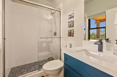 Bath - 3321 Menominee Ct, Arnold, CA 95223 photo 1 of 4