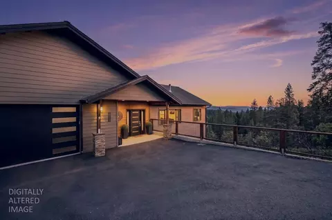 3321 Menominee Ct, Arnold, CA 95223