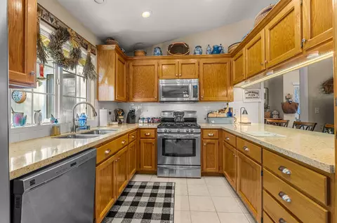 Kitchen - 3255 Gerle Ave, Placerville, CA 95667 photo 1 of 4