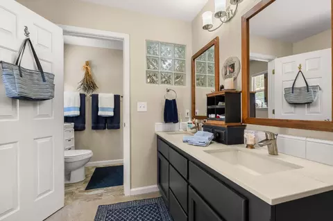 Bath - 3255 Gerle Ave, Placerville, CA 95667 photo 1 of 3