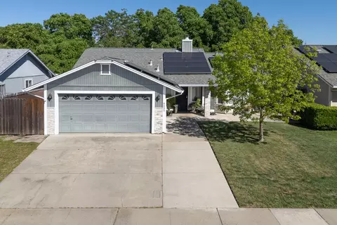 9455 Albert St, Live Oak, CA 95953